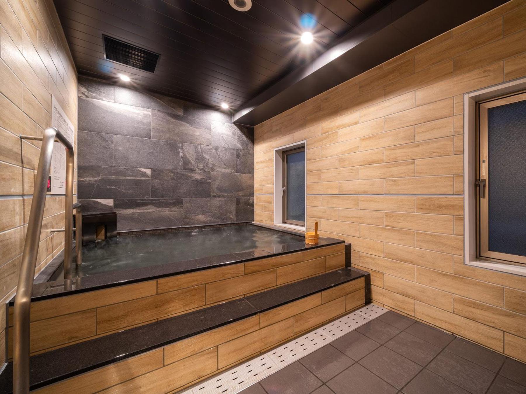 Super Hotel Chiba Ekimae Экстерьер фото